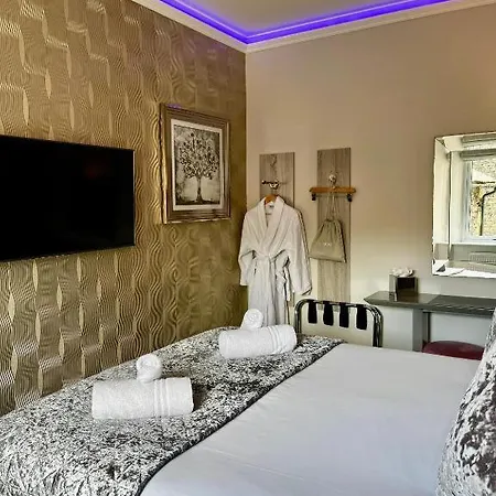 Bijou Boutique Luxury One And Two Bedroom Apartments, Central Location,Parking Bowness-on-Windermere Exterior photo