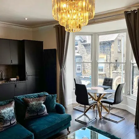 Bijou Boutique Luxury One And Two Bedroom Apartments, Central Location,Parking Bowness-on-Windermere Exterior photo