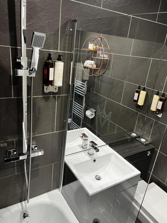 Bijou Boutique Luxury One And Two Bedroom Apartments, Location,parking Apartment Bowness-on-Windermere